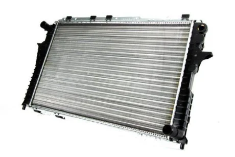 Радіатор двигуна (мкпп) AUDI 100 C4, A6 C4 2.0-2.8 12.90-12.97 THERMOTEC D7A015TT