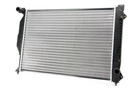 Радіатор двигуна (мкпп) AUDI A6 C5, ALLROAD C5 2.5D/2.7 07.97-08.05 THERMOTEC D7A018TT