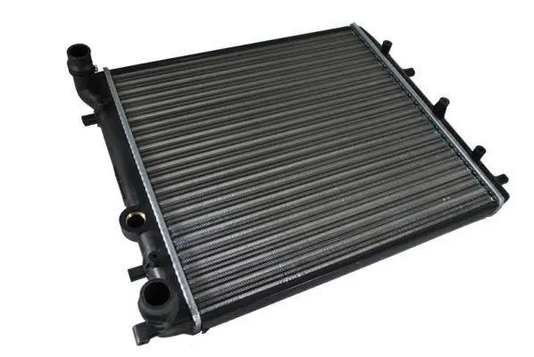 Радіатор двигуна (мкпп) SEAT CORDOBA, IBIZA III, IBIZA IV, IBIZA IV SC SKODA FABIA I, FABIA I PRAKTIK, ROOMSTER PRAKTIK VW POLO IV, POLO V 1.0-2.0 08.99-05.15 THERMOTEC D7W005TT (фото 1)