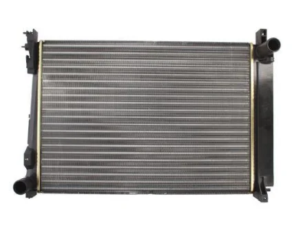 Радіатор двигуна (мкпп) CHRYSLER VOYAGER IV DODGE CARAVAN 2.5D 02.00-12.08 THERMOTEC D7Y026TT