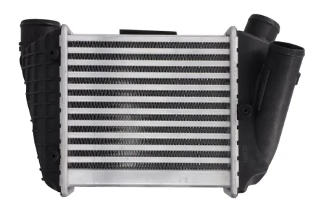 Інтеркулер (права сторона) AUDI A4 B6, A4 B7 1.9D/2.5D 11.00-05.06 THERMOTEC DAA002TT