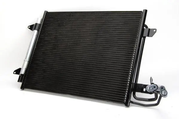 Радіатор кондиціонера (з осушувачем) VW CADDY, CADDY III, TOURAN 1.4-2.0D 02.98-05.15 THERMOTEC KTT110020 (фото 1)