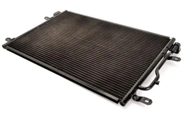 Радіатор кондиціонера AUDI A4 B6, A6 C5, ALLROAD C5 1.6-4.2 11.00-12.05 THERMOTEC KTT110146 (фото 1)