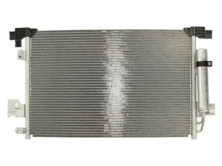 Радіатор кондиціонера (з осушувачем) CITROEN C4 AIRCROSS, C-CROSSER, C-CROSSER ENTERPRISE MITSUBISHI ASX, LANCER VIII, OUTLANDER II PEUGEOT 4007, 4008 1.5-3.0 11.06- THERMOTEC KTT110239