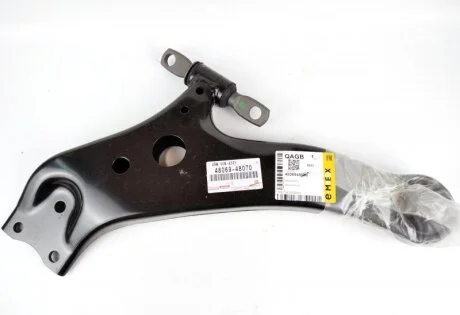 Рычаг передней нижний L Toyota Highlander Venza Lexus RX 15- (пр-во Toyota) TOYOTA 4806948070