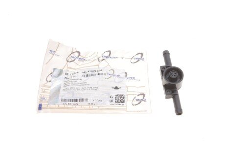 Клапан фільтра паливного (перехідник) MB Sprinter/Vito CDI AUTOMOTIVE UA63 TRUCKTEC 02.13.074