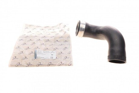 Патрубок інтеркулера (L) MB E-class (W211) 02-08 AUTOMOTIVE (opt-om) TRUCKTEC 02.14.077