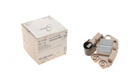 Реле генератора (14.2V) MB MB Sprinter/Vito (W639) 03- AUTOMOTIVE UA63 TRUCKTEC 02.17.087