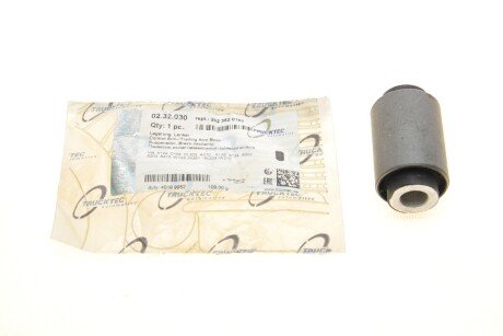 Сайлентблок важеля (заднього/ззаду/всередині) DB (W124/W201/W202/W210) 84- (12x33) UA63 TRUCKTEC 02.32.030