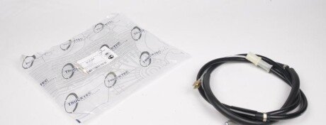 Трос ручника (задній) MB Sprinter 209-519 CDI 06- (1706/1447mm) AUTOMOTIVE (opt-om) TRUCKTEC 02.35.266