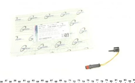 Датчик зносу гальмівних колодок (передніх) MB (W211/212/221/222/166) AUTOMOTIVE (opt-om) TRUCKTEC 02.42.036