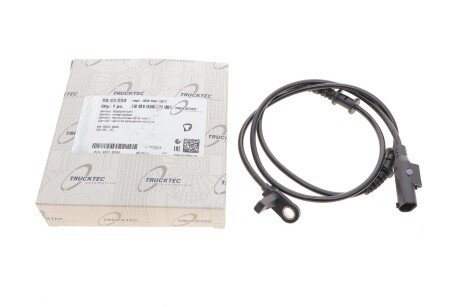 Датчик ABS (передній) MB Sprinter/VW Crafter 11- AUTOMOTIVE UA63 TRUCKTEC 02.42.062