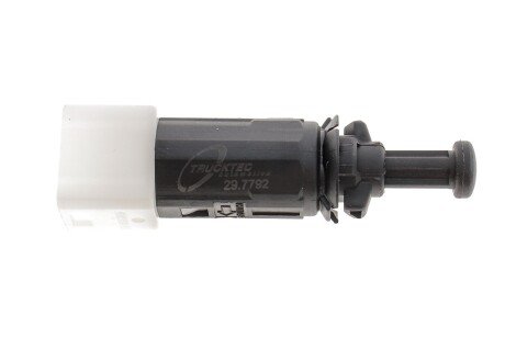 Датчик педалі гальма Renault Master/Trafic (4 конт) AUTOMOTIVE UA63 TRUCKTEC 02.42.365