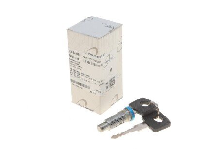 Серцевина замку дверей MB Sprinter -06 AUTOMOTIVE UA63 TRUCKTEC 02.53.072