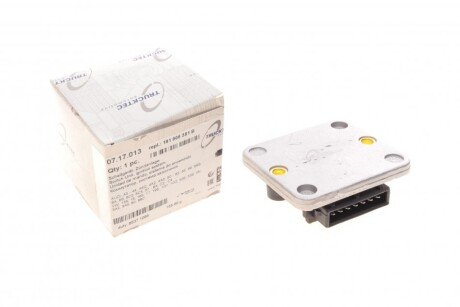 Блок управління комутатор (на 7 контактів) VW T3 1.6-2.2i 79-92 AUTOMOTIVE UA63 TRUCKTEC 07.17.013