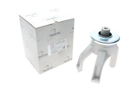 Подушка двигуна (задня) VW T5 2.5TDI 03- (АКПП) AUTOMOTIVE (opt-om) TRUCKTEC 07.22.017