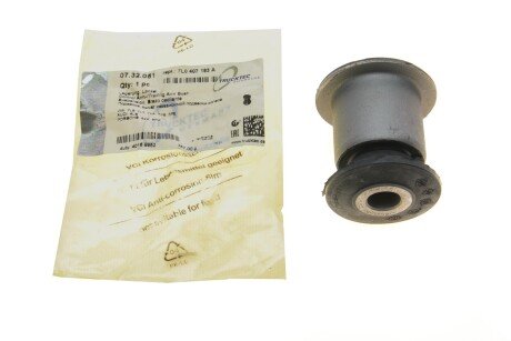 Сайлентблок важеля (переднього/знизу/спереду) Audi Q7/VW Touareg/Porsche Cayenne 02- (opt-om) TRUCKTEC 07.32.051