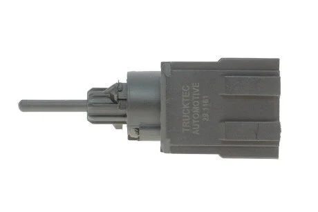 Датчик педали тормоза VW T4/T5 1.9-3.2 V6 95- (4 конт.) AUTOMOTIVE UA63 TRUCKTEC 07.42.057