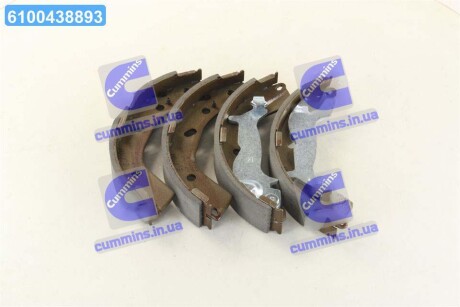 Колодка гальм. барабан. HYUNDAI GETZ задн. TRW GS8737