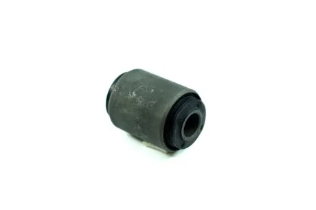 Сайлентблок важеля RENAULT 11, 21, 9, RAPID, SUPER 5 81-98 перед. міст (Вир-во) TRW JBU160