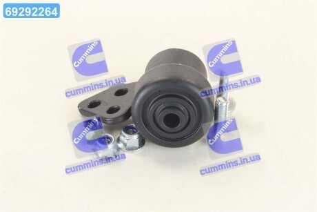 Сайлентблок підвіски Opel Corsa C TRW JBU505