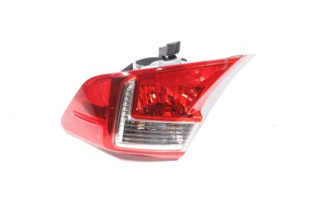 Фонарь задн. о. TOY CAMRY 11-14 USA TYC 11-6411-00-1N