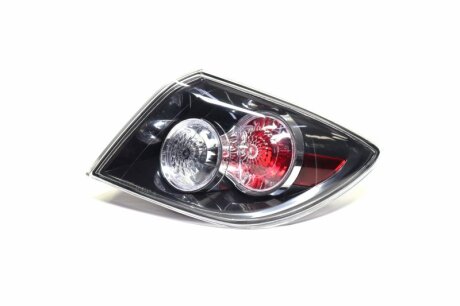 Ліхтар зад. пра. MAZDA 3 04-09 TYC 11-B803-01-2B