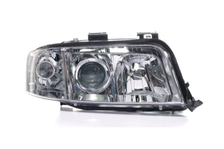 Фара пра. AUDI A6 01-05 (вір-во) TYC 20-A405-05-2B