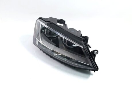 Фара права з ДХО + моторчик VW Jetta (11-) EUR H7/H7 TYC 20-C581-05-2B