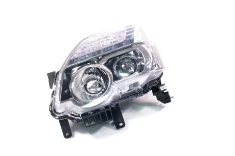 Фара ліва Nissan X-Trail (13-) лінза з коректором (20-E402-E5-2B) TYC 20E402E52B