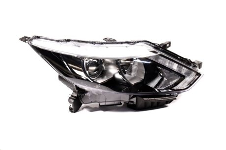 Фара пра. NIS QASHQAI 14-17 TYC 20-E679-A6-2B