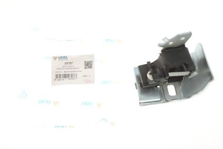 Кронштейн кріплення глушника (ззаду) Renault Megane/Scenic 02- UCEL (opt-om) UC-EL 10707