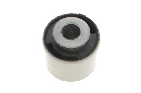 Сайлентблок важеля задн UC-EL 10798