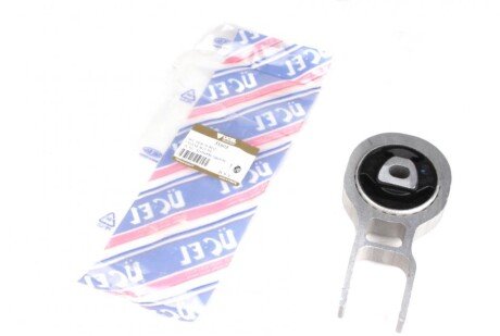 Подушка двигуна (передня/нижня) Fiat Doblo 1.4 10- UCEL (opt-om) UC-EL 31603