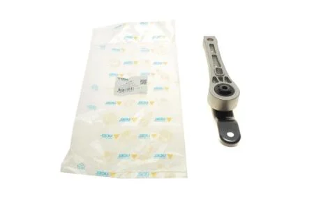 Подушка двигуна (задня) VW Passat 05-14 UCEL UA63 UC-EL 61134
