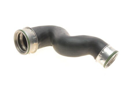 Патрубок інтеркулера Skoda Superb/VW Passat 1.9TDI 00-08 UCEL (opt-om) UC-EL 65180