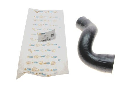 Патрубок інтеркулера (верхній) VW Passat/Audi A4 1.9TDI 93-01 UCEL (opt-om) UC-EL 65335