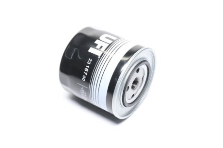 Фільтр масляний VW T4 1.9 D 90-03, AUDI 100 2.0-2.4 D 82-94 UFI 23.167.00