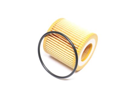 Фільтр масляний SKODA FABIA, VW POLO 01- UFI 25.029.00