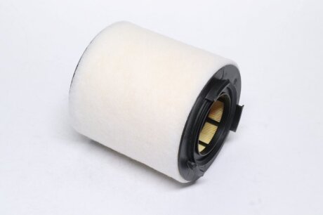 Фільтр повітряний VW POLO V, SKODA RAPID 1.2-1.4 TSI, 1.6 TDI 09- UFI 27.621.00