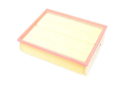 Фільтр повітряний AUDI A4 1.8-3.2 00-09 UFI 30.162.00