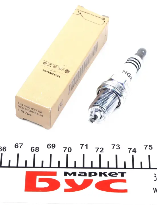 Свеча зажигания VW Caddy III 1.4/1.6 03- UA63 VAG 101000033AA (фото 1)