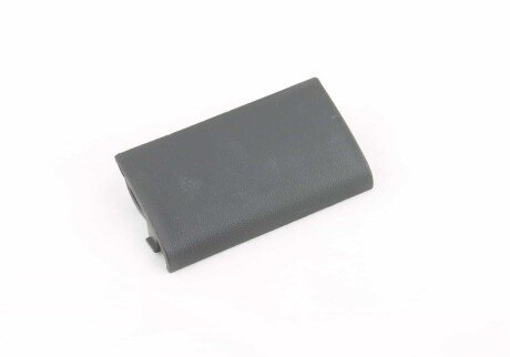 Кришка для гнізда під домкра VAG 3B0853918B41