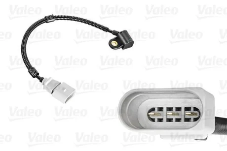 Датчик положення розподільчого валу AUDI A3, A4 B7, A6 C6 DODGE CALIBER, JOURNEY MITSUBISHI GRANDIS, LANCER VIII, OUTLANDER II SEAT ALTEA, ALTEA XL, LEON, TOLEDO III 2.0D 02.03- Valeo 253821