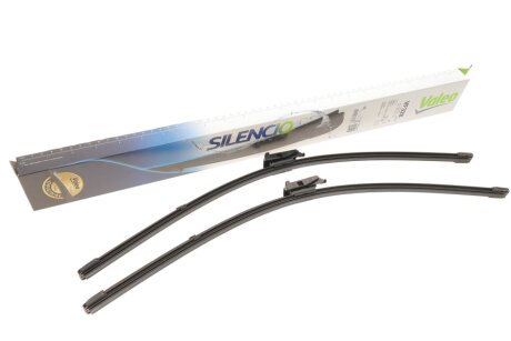 Щітки склоочисника (530/530мм) Skoda Fabia/Roomster (opt-om) Valeo 574384