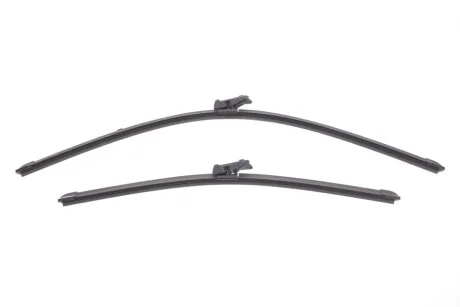 Щетка стеклоочистителя К-Т БЕСКАРКАСНЫЙ SILENCIO® / 600/450 MM / VF441 Valeo 574641
