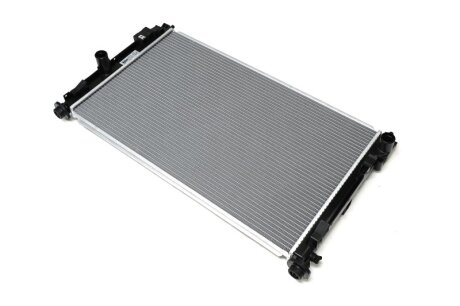 Радіатор охолоджування JEEP COMPASS 2.0 (5/2011>)/2.4 (9/2006>)/ 3.0, PATRIOT 2.0 (2/2007>)/2.4 (1/2008 -ua Valeo 701571