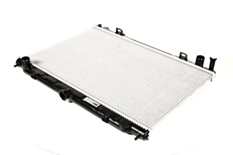 Радіатор охолоджування "NISSAN: X-TRAIL (2001>2003) 2.2DI;X-TRAIL (2004>2007) 2.2DCI" -ua Valeo 735081