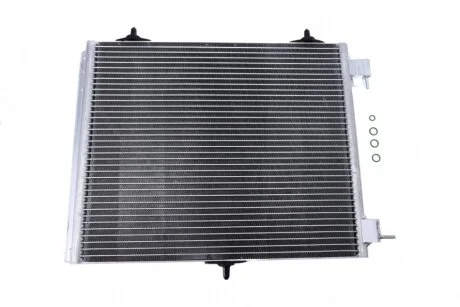 Радіатор кондиціонера (з осушувачем) Citroen C3/Peugeot 207/208 1.0-1.6/1.6HDi 02- UA63 Valeo 814095