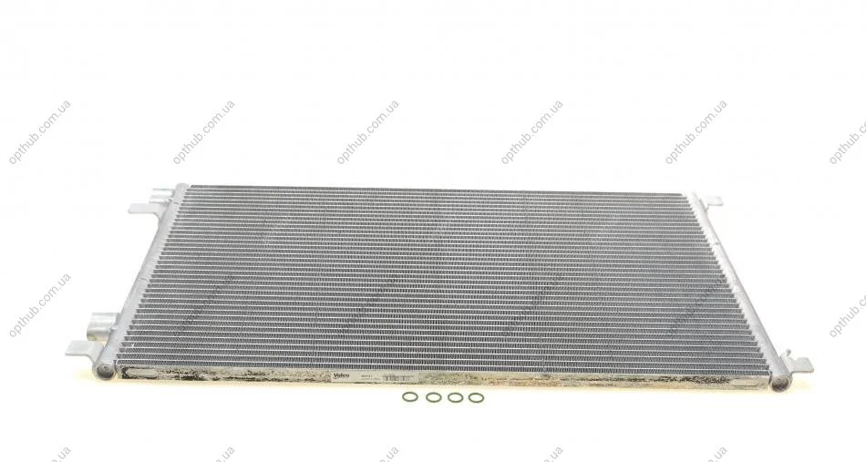 Радіатор кондиціонера Renault Megane II 02-08 VALEO UA63 Valeo 817608 (фото 1)